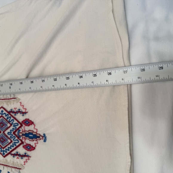 Johnny Was Cap Sleeve V-Neck Knit Top Blue Red Floral & Tribal Embroidery Size L - Picture 11 of 13